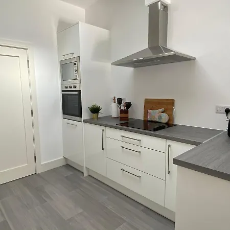 Apt 4 - Silver Spruce Apartment Killarney