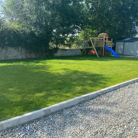 Apt 4 - Silver Spruce * Killarney