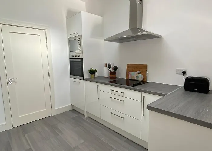 Apt 4 - Silver Spruce Apartment Killarney