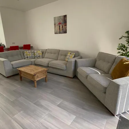 Apartamento Apt 4 - Silver Spruce *